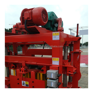 वीडियो तकनीकी ऑनलाइन समर्थन 380v मैनुअल ब्लॉक मशीन QT4-40 ईंट कंक्रीट ब्लॉक बनाने की मशीन - Product Image 3