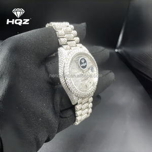 ساعة رياضية فاخرة للرجال VVS المويسانيتي الراقية ، أحجار كريمة ملونة أنيقة بتصميم مستطيلي ممتاز ، أحجار لامعة براقة - Product Image 2