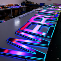 Letras 3D Gigantes Iluminadas del Fabricante con Programas RGB, Letras con Luces RGB, Letreros LED Programables