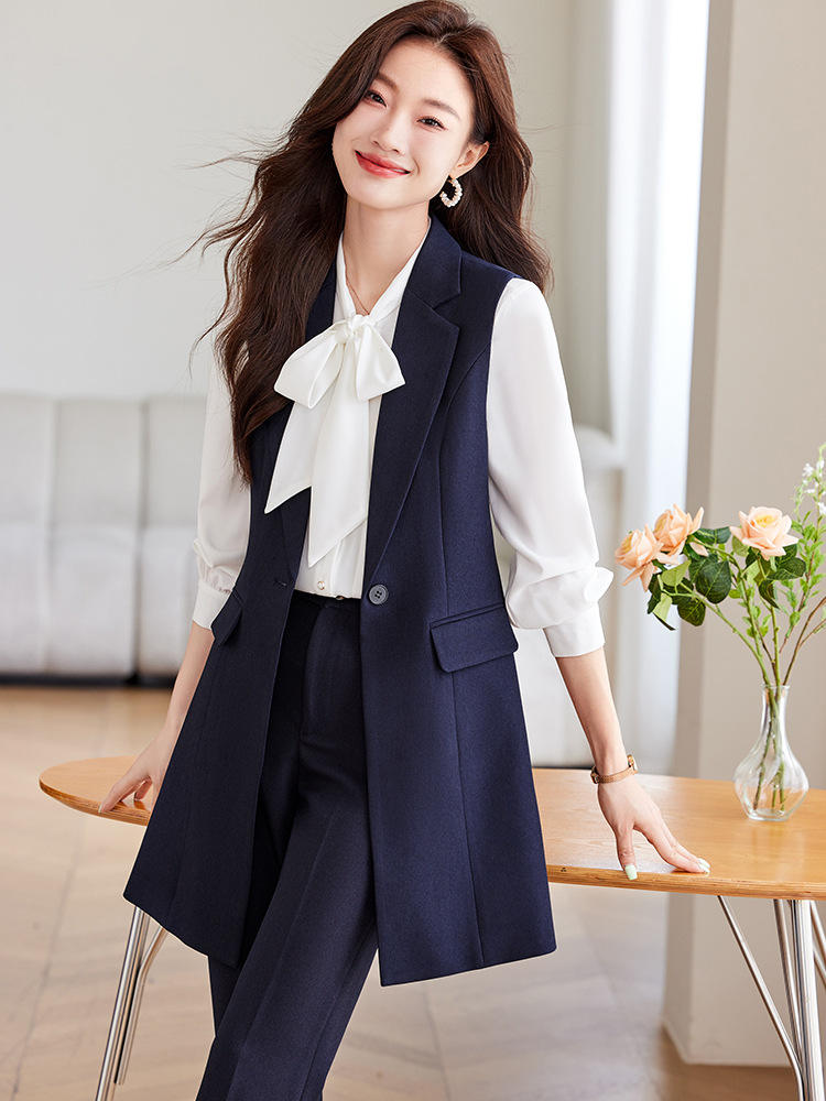 One-piece navy blue suit