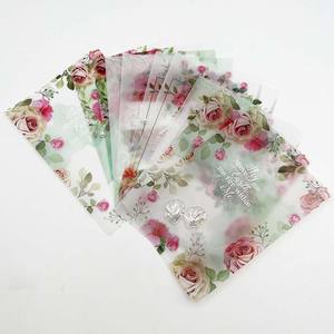 Papel vitela de impresión personalizada al por mayor con logotipo personalizado con patrón de flores translúcidas para tarjetas de felicitación de invitación - Product Image 2