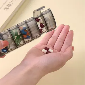 出厂价格便携式每周药盒7天7室方形药盒透明/黑色长药丸/药物分配器