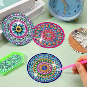 Ensemble de 8 kits de sous-verres de peinture diamant avec support pour débutants - Product Image 2