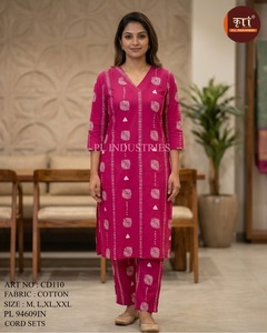 Conjunto de Cordón Rosa para Mujer, Cómodo, de Algodón, para Oficina, Hogar y Uso Casual, Disponible a Precio de Mayoreo - Product Image 3