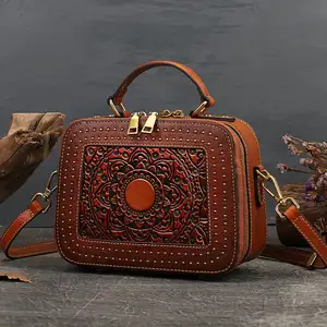 Guangzhou Lady Bag Nuevo diseño Bolsos cuadrados de lujo Monedero Crossbody Totem Venta directa de fábrica Bolso de cuero de capa superior Mujeres 3PCs