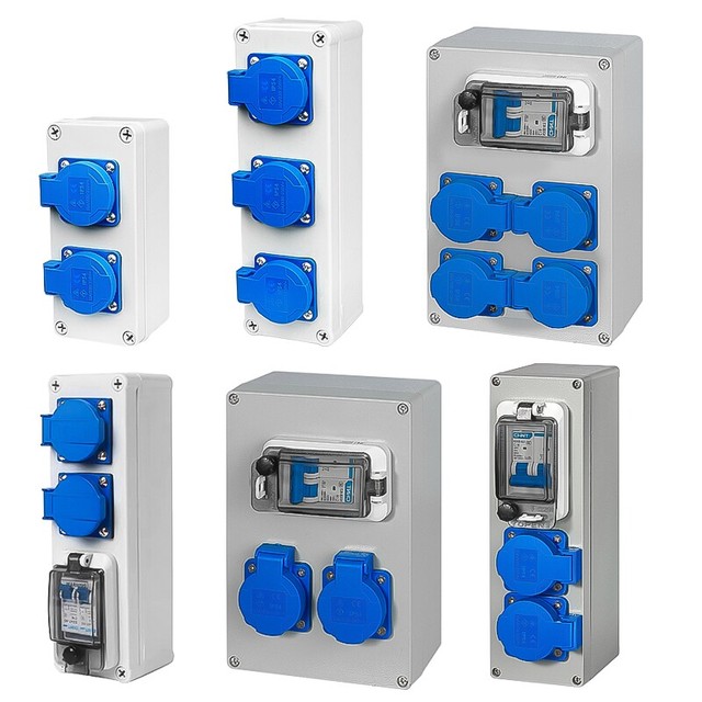 Outdoor Waterproof Portable Industrial Socket Distribution Box 220V with RCBO RCD Leakage Protection Aluminum Plastic Enclosure