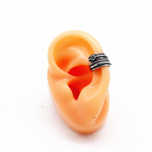 yunnique <b>Feather</b> <b>Cuff</b> Earrings Tibetan Silver Men Women Retro Studs Fashion Jewelry Guangzhou Origin - Product Image 2
