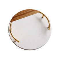 Plateau à chocolat en bois d'acacia de luxe de forme ronde blanche de style nouveau avec poignée Plateau de service alimentaire en bois et marbre
