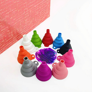 Embudo plegable de silicona de cuello largo, herramienta de cocina pequeña para llenado de líquidos, aceite de vino, agua y suministros - Product Image 3