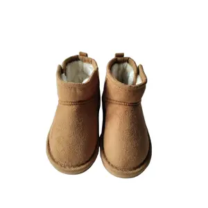 Novas botas de neve quentes fofas e confortáveis para crianças