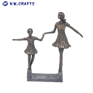 รูปปั้นแบบแอบสแตรกต์รูปครอบครัวทำจากเรซินอากาศตกแต่งโต๊ะศิลปะสมัยใหม่จาก<span class=keywords><strong>แม่</strong></span>และเด็กมาใหม่ - Product Image 2