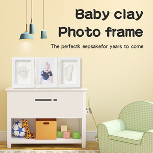 Cadre photo souvenir pour empreintes de mains <span class=keywords><strong>et</strong></span> de pieds de nouveau-né, pour célébration du premier mois de bébé - Product Image 2
