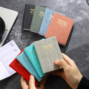 Agenda 2026 A7 en Inglés, Mini <span class=keywords><strong>Libreta</strong></span> de Cuero de Bolsillo, Planificador Diario de 365 Días, Calendario Anual y Semanal, Estilo Tapa Dura, en Existencia - Product Image 2