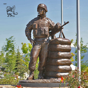 Scultura Commemorativa in Metallo a Grandezza Naturale per Decorazione Esterna, Statua di Cavaliere a Cavallo in Bronzo per Monumento - Product Image 3