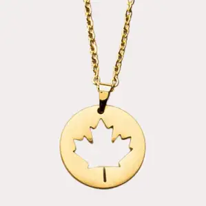 Stainless steel Custom Canada Maple Leaf Necklace Cutout Circle Disc Personalized Maple Leaf Necklace Natural Leaf Pendant