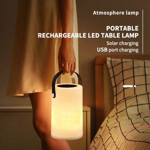 Lampe de table solaire LED moderne et unique, nouveau style, intérieur/extérieur, IP44, portable, sans fil, cylindrique, USB, blanche, pour jardin, cour - Product Image 1