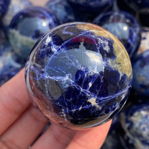 Esfera de Sodalita Azul Natural al por Mayor, Bola de Piedra Pulida, Cristal para Manualidades, Colección, Decoración de Oficina - Product Image 3