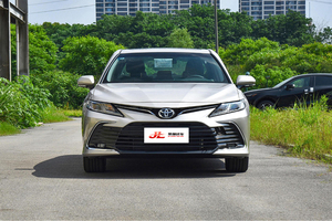 Camry 2024 de Segunda Mano en Stock, Volante a la Izquierda, Neumáticos R16, Asientos de Tela, Sedán Híbrido, Económico y Popular en el Sudeste Asiático y Oriente Medio - Product Image 2