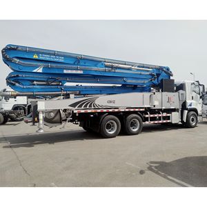 Camion pompe à béton JUHE GROUP, vente directe d'usine, 43M 6X4, camion pompe à béton avec flèche, bon prix - Product Image 3