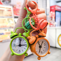 Vente en gros de mini-réveils créatifs, porte-clés, pendentifs mignons pour sacs de voiture, cadeau idéal pour les filles