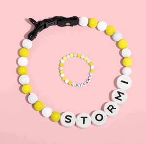 Set Collare e Braccialetto per Animali Domestici con Catena, Perline Acriliche con Lettere Inglesi, Cordino Elastico, Impermeabile e Regolabile - Product Image 3