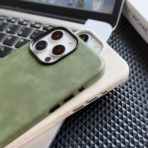 Funda Magnética de Cuero Crazy Horse Retro para iPhone 17 16 15 Pro Max 12 13 14, Carga Inalámbrica Mate, Carcasa Trasera Antigolpes - Product Image 6
