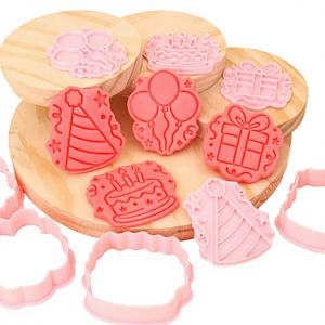 Moules <span class=keywords><strong>à</strong></span> biscuits 3D de la série Anniversaire - Kit de pâte <span class=keywords><strong>à</strong></span> modeler DIY pour gâteaux imprimés et cadeaux - Product Image 1