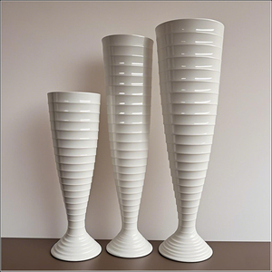 Vases à fleurs de luxe électroplaqués argent, finition métallique, pour décoration de mariage et de fête, grand support de plantes sur pied - Product Image 3