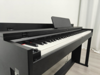 Piano numérique Y13 Matte 88 touches avec housse rabattable intégrale et interface USB