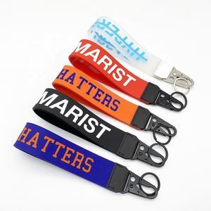 YYX alta calidad personalizado PVC 2D 3D letras Siamese Stitch cuero táctico mosquetón silicona muñequera llavero - Product Image 2