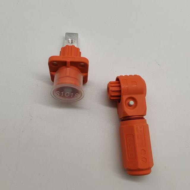 High Voltage 120A 1000V Waterproof Nylon DC Battery Electric Connector for Industrial Energy Storage and Photovoltaic Systems