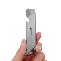 TGZUO Outil multifonction de survie en alliage de titane haute résistance, usiné CNC, pour bricolage, OEM, EDC, avec tire-bouchon, décapsuleur et porte-clés, pour activités de plein air