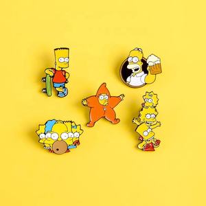 Gros métal anime broches carton <span class=keywords><strong>Simpsons</strong></span> drôle broches mignon émail anime badges broches pour vêtements en stock - Product Image 4
