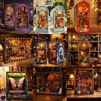Kit de maison de poupée miniature en bois DIY, Musée du Monde, puzzle 3D à assembler, insert de bibliothèque avec éclairage LED, décoration intérieure