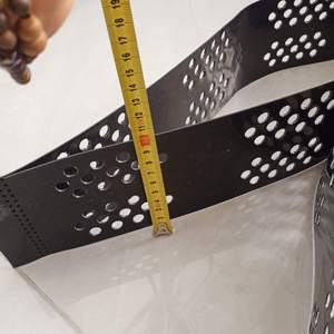 Grille de stabilisation de gravier en nid d'abeille en HDPE noir écologique pour la plantation de gazon et la pavage des allées, fabriquée à Taian - Product Image 1