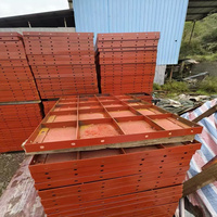 Système de coffrage modulaire réutilisable en acier robuste pour murs, colonnes et dalles en béton pour la construction