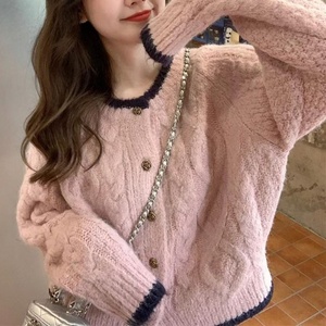 Cardigã Feminino de Tricô Estilo Coreano Outono/Inverno Novo - Casaco Solto de Caimento Elegante e Sofisticado - Product Image 2