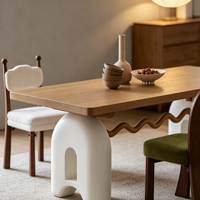 Table et chaises de salle à manger en bois massif style crème français moderne, couleur bois naturel, 8 places