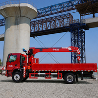 Télécommande sans fil combinée à une commande supérieure, fabrication en usine de grue montée sur camion de 8 tonnes