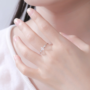 Bague Ajustable en Acier Inoxydable avec Zircon, Motif Nœud de Sorcière, Géométrie Sacrée, Style Minimaliste Vintage, Sertissage Flimming, Forme Cœur, pour Alliance de Mariage - Product Image 1