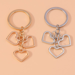 Porte-clés en forme de cœur ajouré simple et élégant Wenys, cœur en alliage, accessoire de <span class=keywords><strong>d</strong></span>écoration à suspendre au dos des livres - Product Image 2