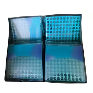 Tube de cryopréervation en plastique résistant aux basses températures pour stockage cryogénique, boîte OEM à filetage externe/interne, 1,8 ml, grille 10x10 - Product Image 3