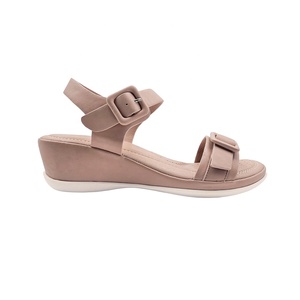 Sandal luar ruangan wanita, sandal kasual datar dengan Platform anti selip ringan dan penutup tali anti selip musim panas untuk wanita - Product Image 2