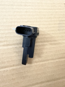 Sensor de Flujo de Aire 22204-0T020 22204-0V010 Compatible con <span class=keywords><strong>Toyota</strong></span> Camry, <span class=keywords><strong>Corolla</strong></span>, Sienna, 4Runner, Prius, Lexus - Product Image 3