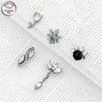 Piercing d'oreille Freya en titane ASTM F136 à filetage interne, avec chaîne pendante en CZ marquise et fleur de tulipe, pour cartilage, hélix, tragus
