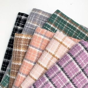 ผ้าพัน<span class=keywords><strong>ค</strong></span>อไหมพ<span class=keywords><strong>ร</strong></span>มลายสก็อตพิมพ์โลโก้แบบใหม่ ผ้าพัน<span class=keywords><strong>ค</strong></span>อโพลีเอสเตอ<span class=keywords><strong>ร</strong></span>์อุ่นๆ ทอแบบอิตาลี ผ้าพัน<span class=keywords><strong>ค</strong></span>อผู้หญิงลายตา<span class=keywords><strong>ร</strong></span>างสำหรับฤดูหนาว ผ้าคลุมไหล่ผู้หญิง - Product Image 3