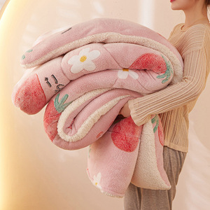 Manta de lana de poliéster acolchada con estampado nórdico, suave y acogedora, gruesa, para decoración del hogar en invierno - Product Image 4