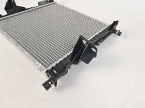 Radiador del Sistema <span class=keywords><strong>de</strong></span> Refrigeración del Motor a <span class=keywords><strong>Precio</strong></span> <span class=keywords><strong>de</strong></span> Mayoreo Confiable para <span class=keywords><strong>TWINGO</strong></span> 1.2 93- - Product Image 5
