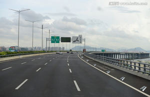 Señal <span class=keywords><strong>de</strong></span> advertencia <span class=keywords><strong>de</strong></span> diseño óptico para luz <span class=keywords><strong>de</strong></span> carretera, reflectores <span class=keywords><strong>de</strong></span> carretera, <span class=keywords><strong>cinta</strong></span> intermitente, iluminación <span class=keywords><strong>de</strong></span> pavimento, Perno <span class=keywords><strong>reflectante</strong></span> para carretera - Product Image 6