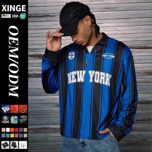 T-shirt polo à manches longues rayé rétro streetwear, col polo, impression numérique personnalisée, t-shirt polo décontracté pour homme - Product Image 1